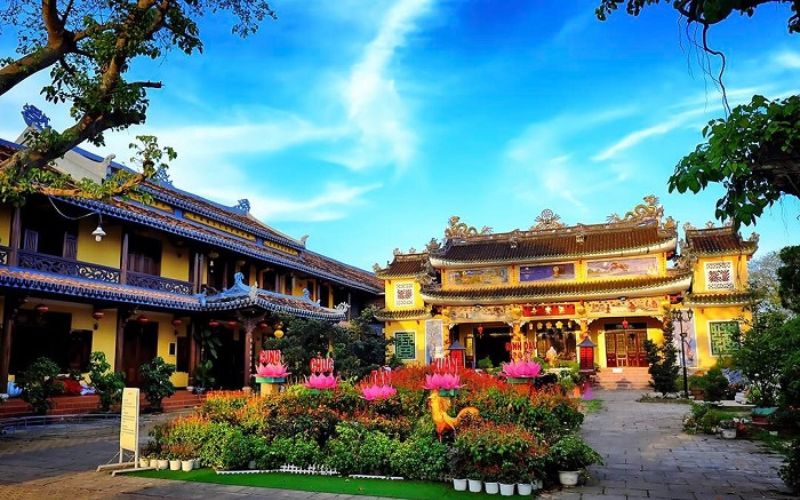 Chùa Pháp Bảo linh thiêng nổi tiếng miền Tây