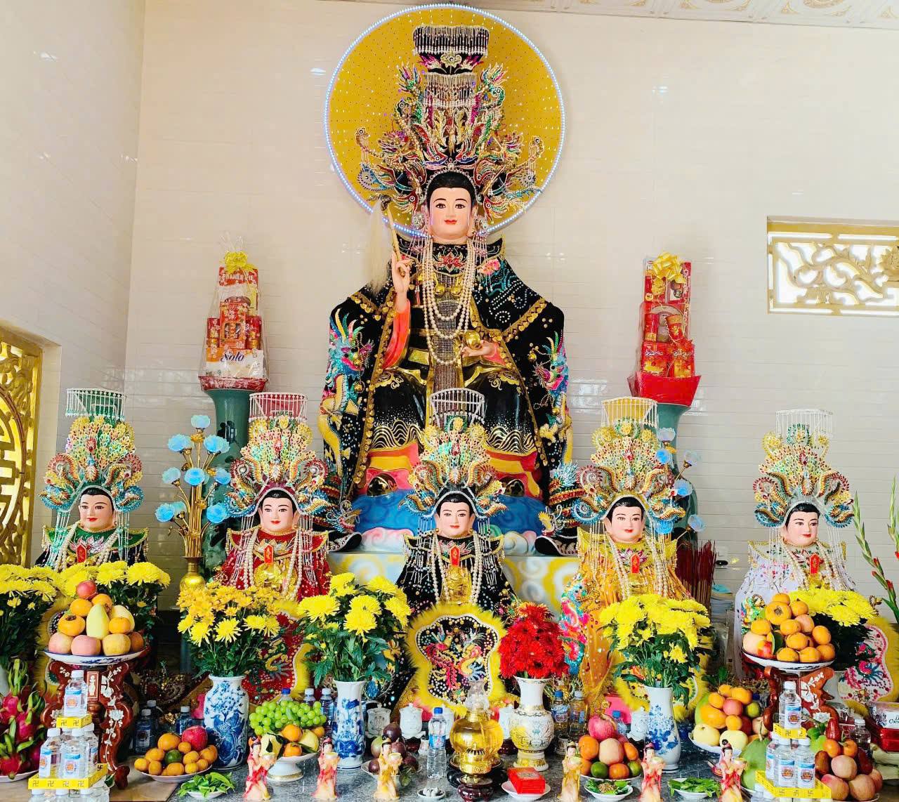 [2026] Thuê Xe Cần Thơ Đi Mẹ Mẫu Tiền Giang Giá Rẻ